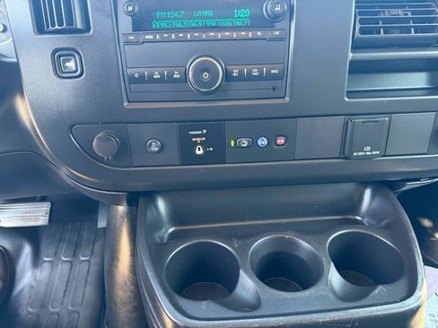 Used 2024 Chevrolet Express 2500 w/ Driver Convenience Package RWD image 12