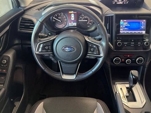 Used 2020 Subaru Crosstrek 2.0i Premium w/ Moonroof Package 2 AWD/4WD image 14