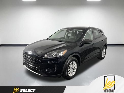 Used 2022 Ford Escape SE AWD/4WD image 1