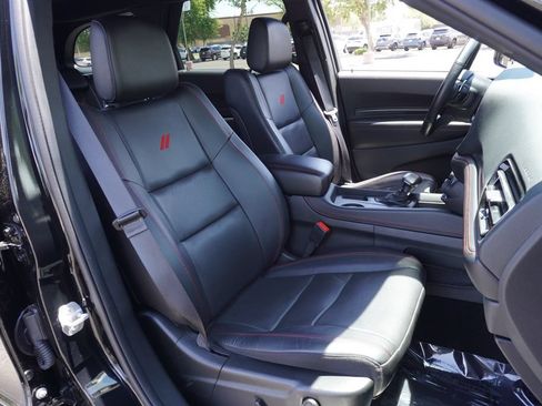 Used 2025 Dodge Durango GT AWD/4WD image 14