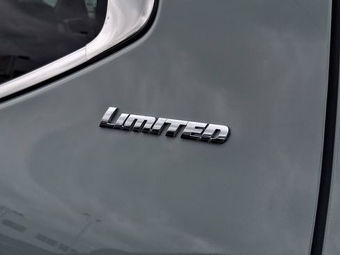 New 2026 Toyota Tundra Limited AWD/4WD image 6