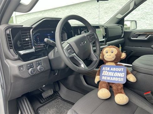 New 2024 Chevrolet Silverado 1500 RST w/ All Star Edition Plus image 10