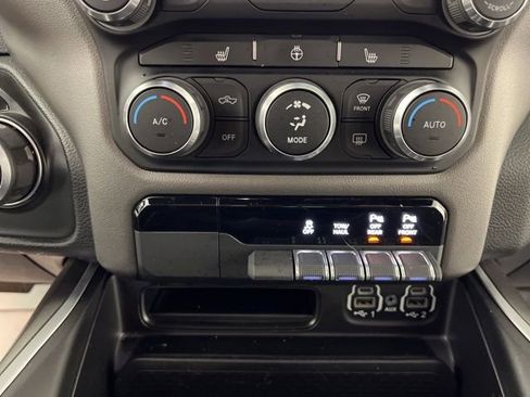 Used 2022 RAM 1500 Big Horn AWD/4WD image 27