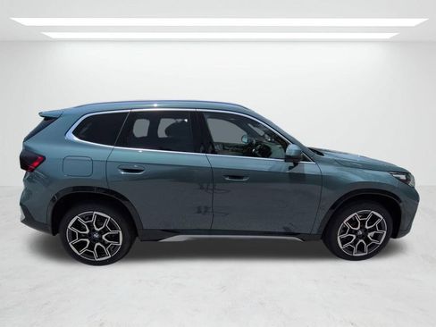 New 2026 BMW X1 xDrive28i w/ Technology Package AWD/4WD image 3