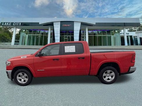 Used 2025 RAM 1500 Big Horn AWD/4WD image 5