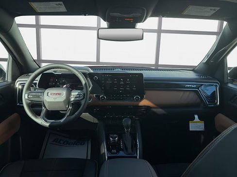 New 2026 GMC Canyon AT4 image 18