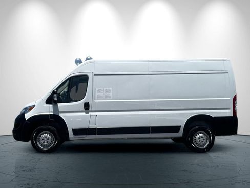 Used 2026 RAM ProMaster 2500 w/ Convenience Group FWD image 7