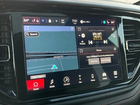 Used 2024 Dodge Durango GT image 21