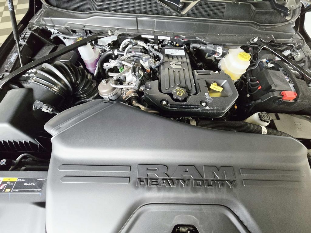New 2026 RAM 2500 Warlock AWD/4WD image 16