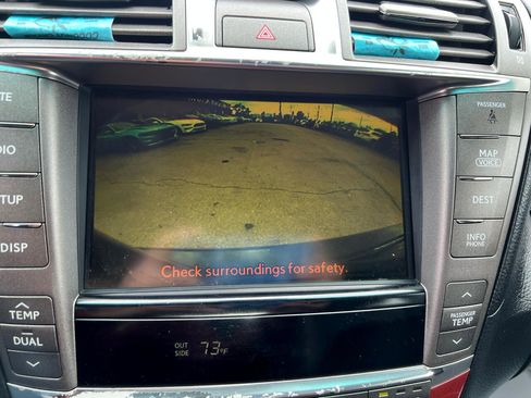 Used 2010 Lexus LS 460 AWD image 18