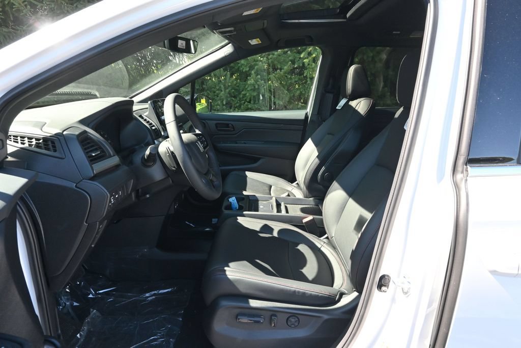 New 2027 Honda Odyssey Sport-L image 10