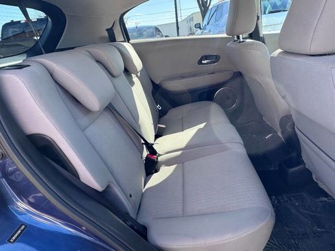 Used 2016 Honda HR-V EX image 8