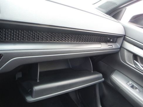 Used 2024 Honda CR-V Sport image 30