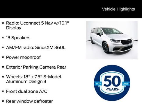 Used 2023 Chrysler Pacifica Limited w/ S Appearance Package FWD image 11