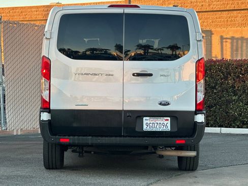 Used 2023 Ford Transit 350 XLT image 5