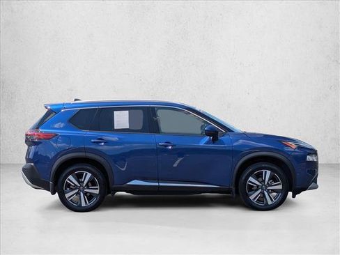 Used 2022 Nissan Rogue Platinum w/ Head-Up Display Package FWD image 4