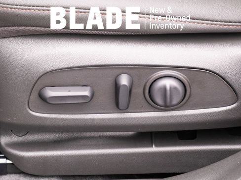 New 2026 Chevrolet Trax RS w/ Sunroof Package image 12