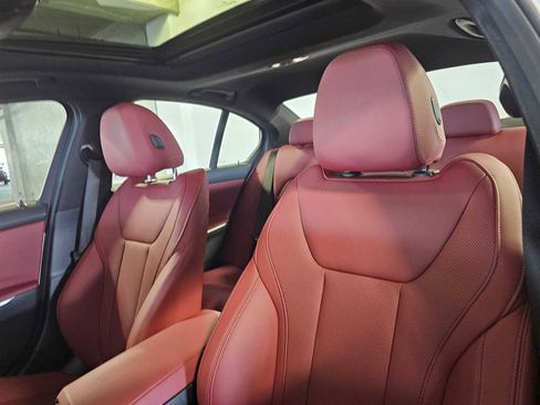 Used 2025 BMW 330i xDrive Sedan w/ M Sport Package image 34