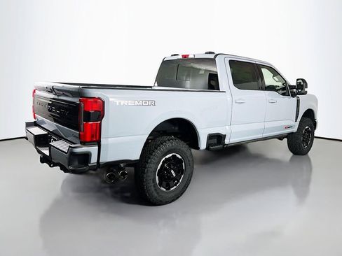New 2026 Ford F250 Platinum w/ Tremor Off-Road Package image 15