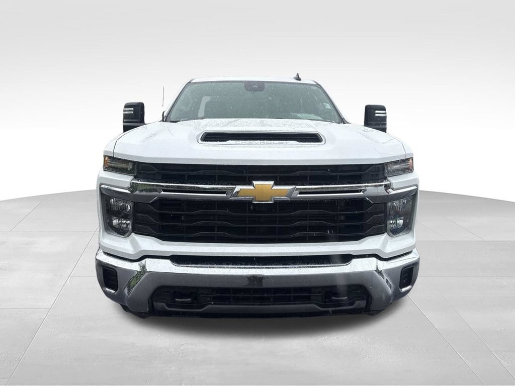 Used 2024 Chevrolet Silverado 2500 LT AWD/4WD image 8