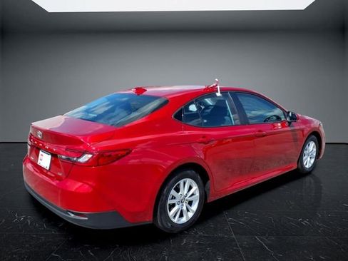 Certified 2025 Toyota Camry LE FWD image 3