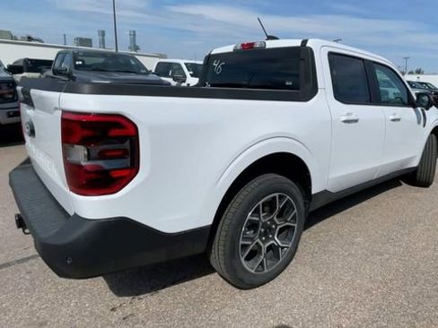 New 2026 Ford Maverick Lariat image 2