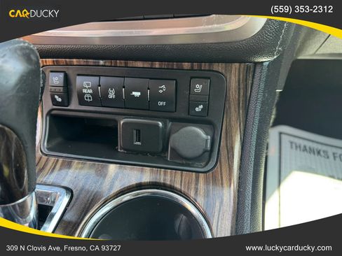 Used 2016 GMC Acadia Denali FWD image 15