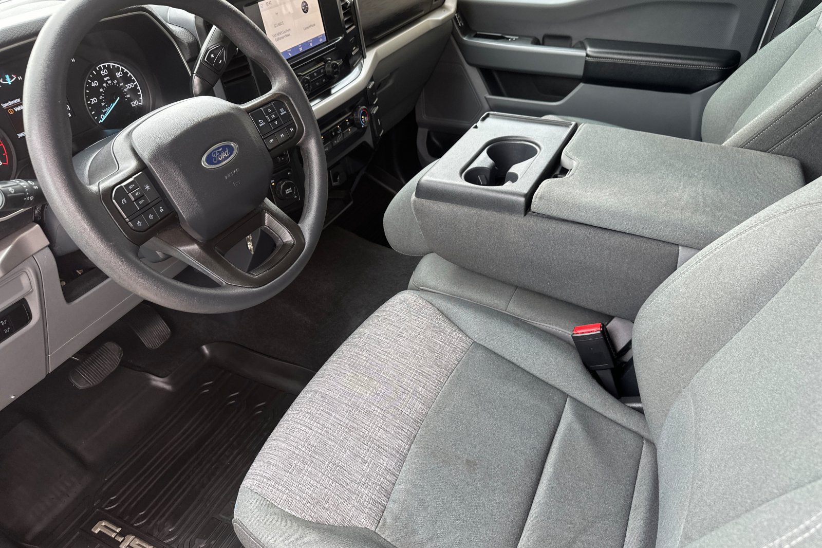 Used 2023 Ford F150 XLT AWD/4WD image 10