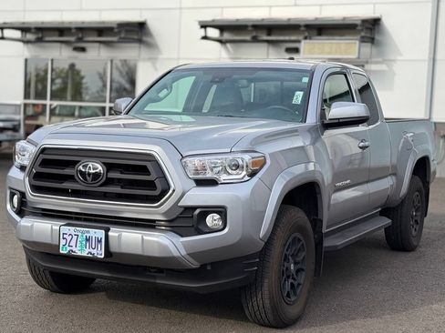 Used 2021 Toyota Tacoma SR5 AWD/4WD image 1