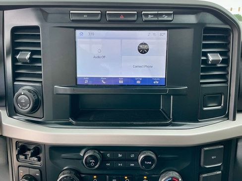 Used 2023 Ford F350 XLT w/ 360-Degree Camera Package image 29