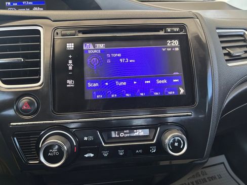 Used 2015 Honda Civic SE image 12