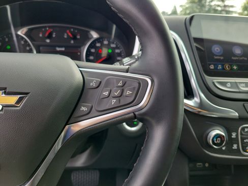 Used 2024 Chevrolet Equinox LT image 23