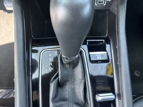 Used 2024 Jeep Compass Latitude image 27