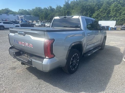 Used 2024 Toyota Tundra Limited AWD/4WD image 7
