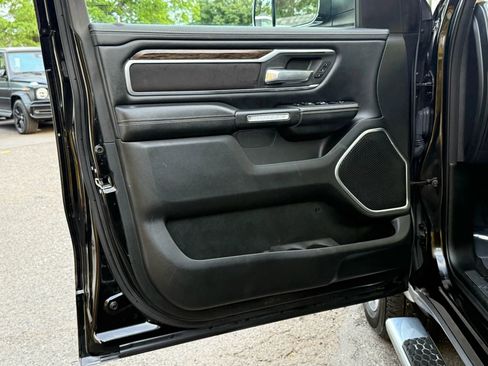 Used 2020 RAM 1500 Laramie image 7