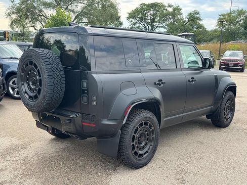 New 2026 Land Rover Defender 110 OCTA AWD/4WD image 3