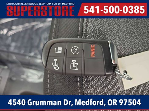 New 2026 RAM ProMaster 3500 w/ Premium Convenience Group FWD image 28