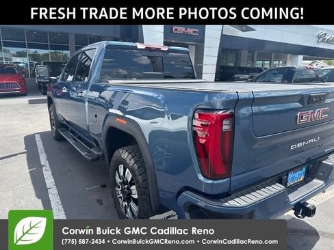 Used 2025 GMC Sierra 2500 Denali w/ Denali Reserve Package AWD/4WD image 3