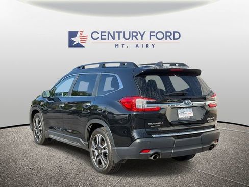 Used 2023 Subaru Ascent Touring AWD/4WD image 5