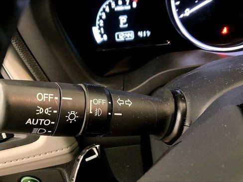 Used 2021 Honda HR-V EX-L image 30