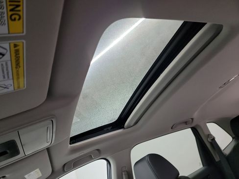 Certified 2023 Honda CR-V EX-L image 24