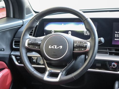 Used 2024 Kia Sportage SX FWD image 17