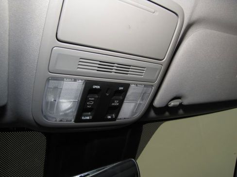 Certified 2020 Honda Odyssey EX-L image 8