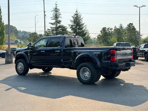 Used 2024 Ford F450 Platinum w/ FX4 Off-Road Package AWD/4WD image 5
