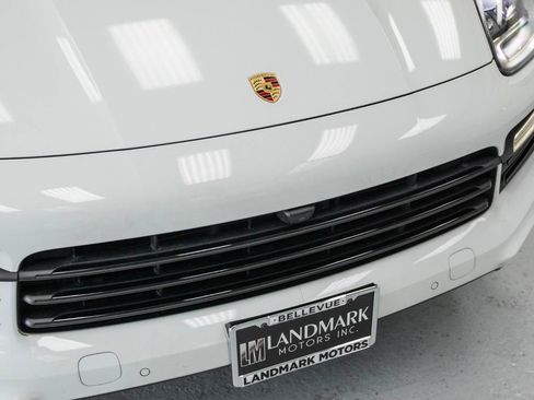 Used 2020 Porsche Cayenne S AWD/4WD image 12