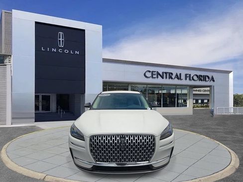 Certified 2024 Lincoln Corsair FWD image 10