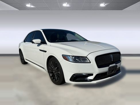 Used 2020 Lincoln Continental w/ Premium Package image 6