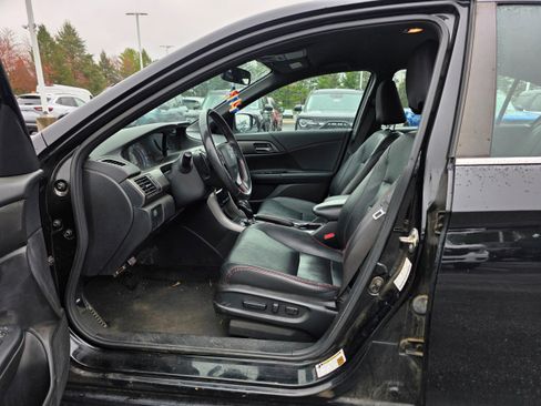 Used 2017 Honda Accord Sport Special Edition image 20