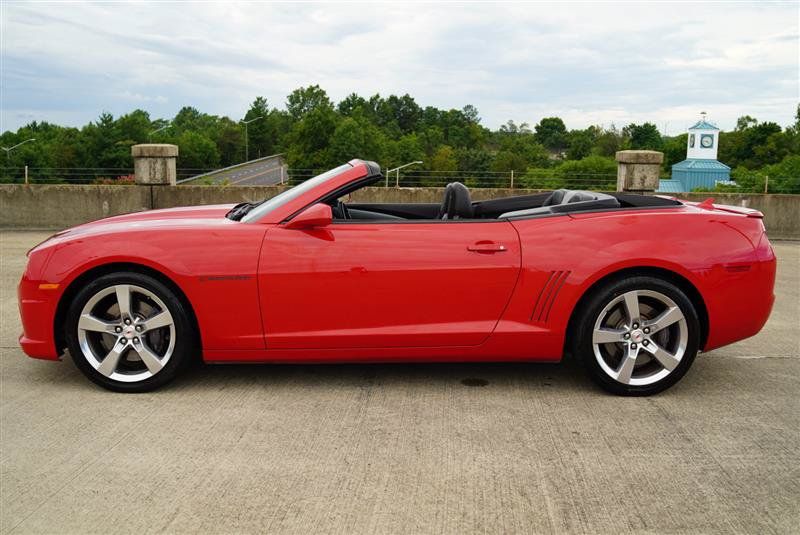 Used 2012 Chevrolet Camaro SS w/ RS Package RWD image 4