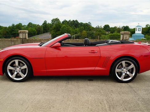 Used 2012 Chevrolet Camaro SS w/ RS Package RWD image 4